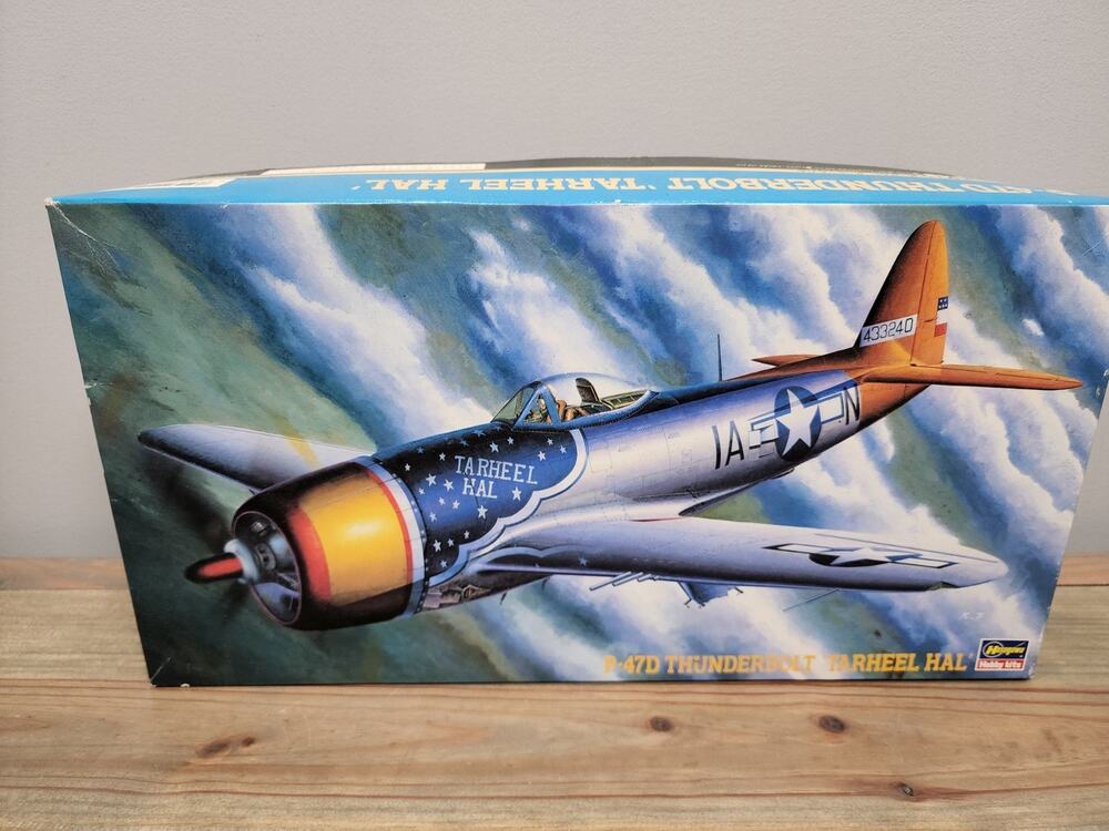 Hasegawa P-47D Thunderbolt Tarheel Hal 09193 JT133 Model Kit 1:48